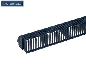 25mm x 1m Over Fascia Vent Black